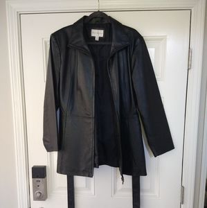 Scuba leather jacket, no signs and f wear